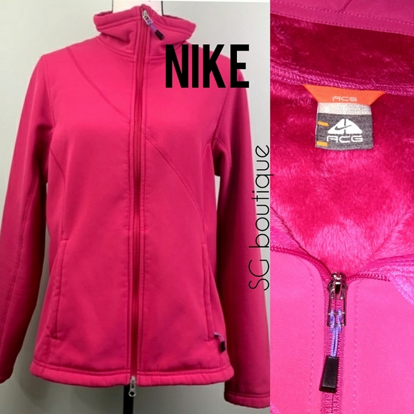 🆕⭐ Nike ACG Magenta pink jacket